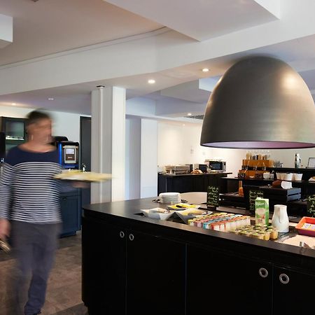 Hotel Restaurant Kyriad Fréjus מראה חיצוני תמונה