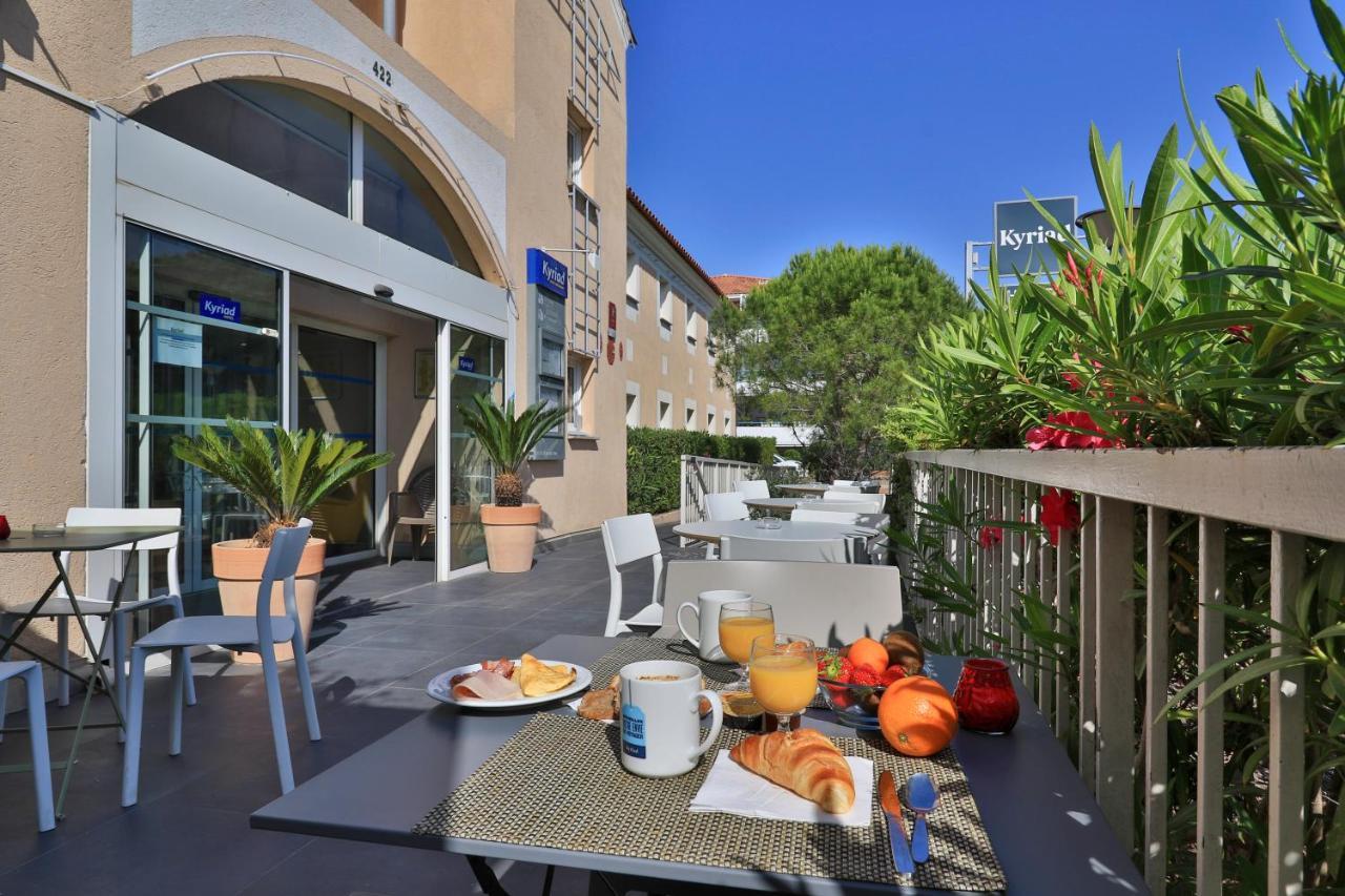 Hotel Restaurant Kyriad Fréjus מראה חיצוני תמונה