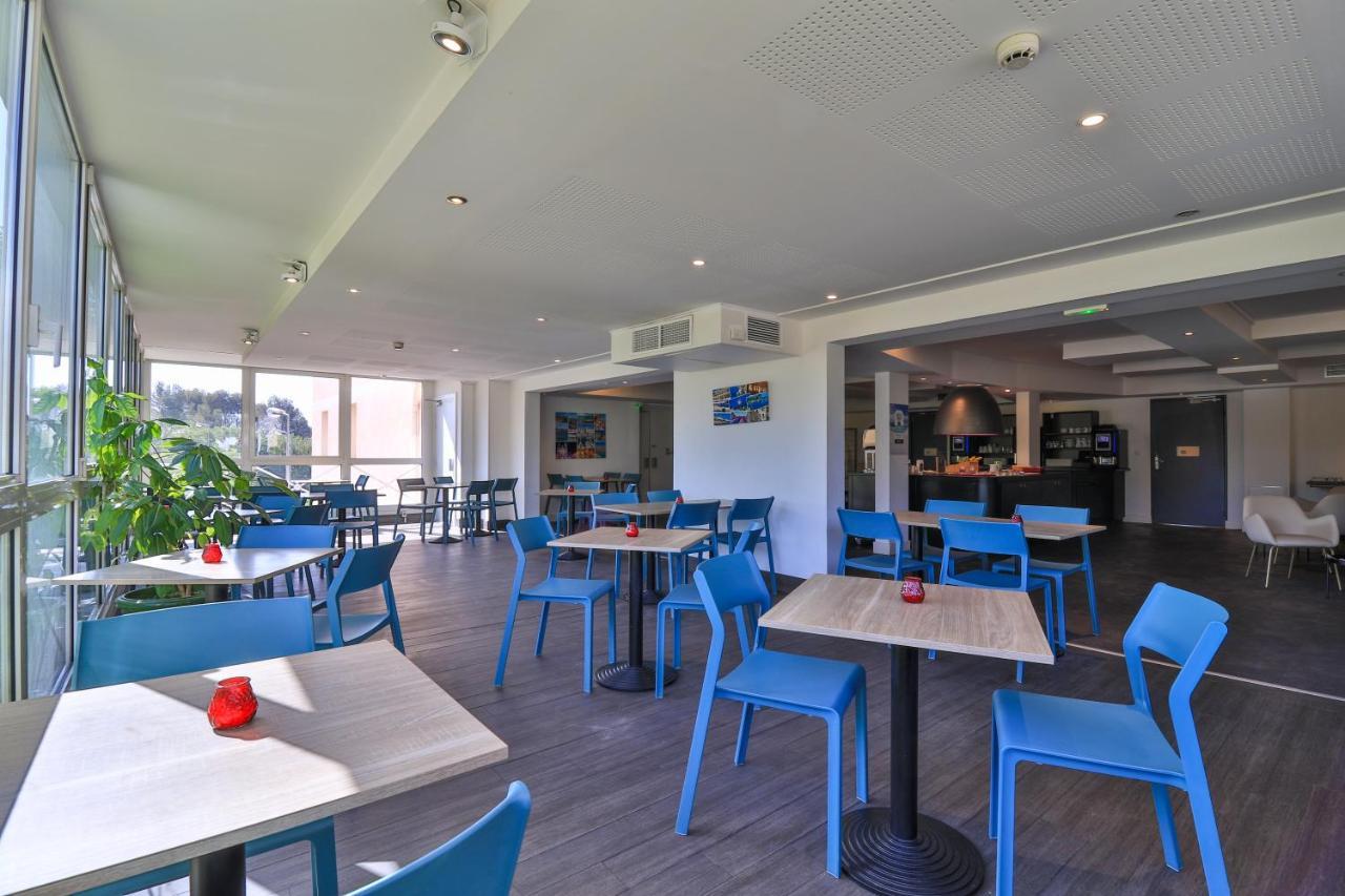 Hotel Restaurant Kyriad Fréjus מראה חיצוני תמונה